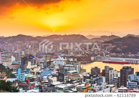Keelung, Taiwan Cityscape on the Bay 62118789