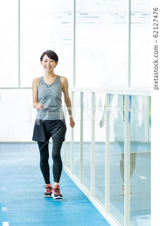 Sports gym jogging training sports image Sports gym jogging training sports image 62127476