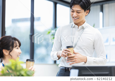 Business scene, heterosexual communication Business scene, heterosexual communication 62140212