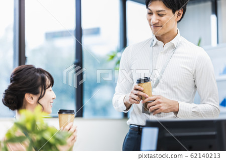 Business scene, heterosexual communication Business scene, heterosexual communication 62140213