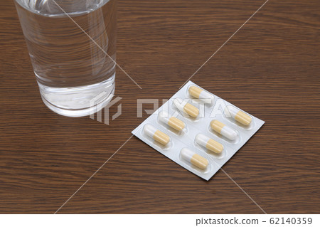 一個冷的形象 62140359