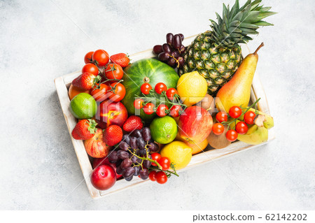 Delicious rainbow fruits 62142202