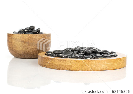Dried black bean isolated on white Dried black bean isolated on white 62146806