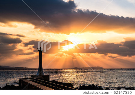 塞曾扎基燈塔（夜景） 62147550