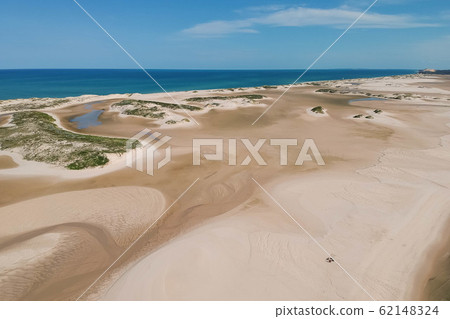 breathtaking sandbanks on an island with turquoise water breathtaking sandbanks on an island with turquoise water 62148324