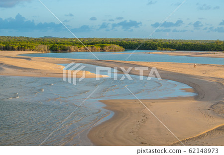 East Woody beach the famous beach of Nhulunbuy town of Gove Peninsula, Northern Territory, Australia. East Woody beach the famous beach of Nhulunbuy town of Gove Peninsula, Northern Territory, Australia. 62148973