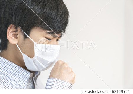 男孩咳嗽面膜 男孩咳嗽面膜 62149505