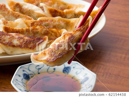 Gyoza Gyoza 62154438