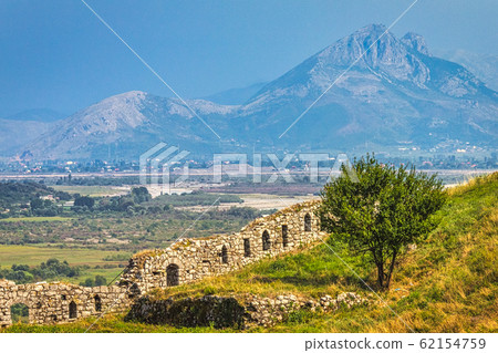 The walls of The Fortress Rozafa. 62154759