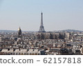 Eiffel Tower male figure 62157818