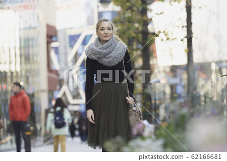 在日本東京觀光的女性 在日本東京觀光的女性 62166681