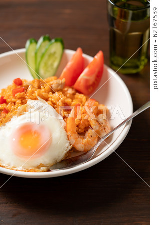 Nasi goreng Nasi goreng 62167539