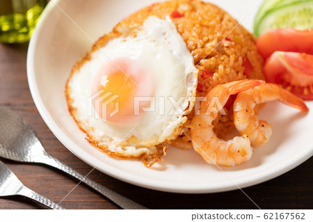 Nasi goreng Nasi goreng 62167562