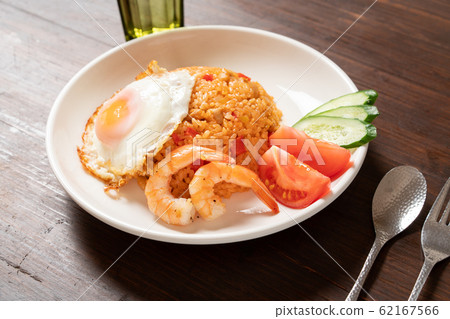 Nasi goreng Nasi goreng 62167566