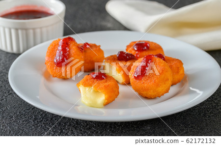 Camembert nuggets Camembert nuggets 62172132