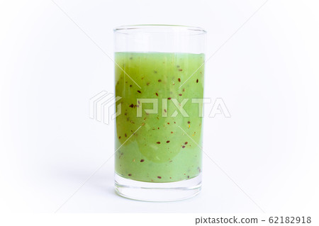 Kiwi fruit juice 62182918