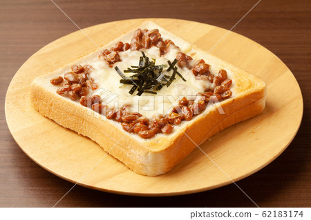 納豆吐司 62183174