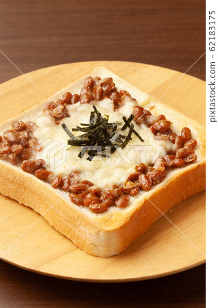 納豆吐司 62183175