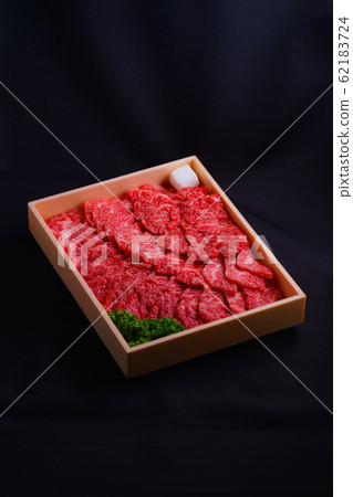 Meat Beef Marbled Domestic beef Wagyu Yakiniku Ingredients Red meat Hometown tax payment Return gift Gifts Boxed Food Livestock Meat Beef Marbled Domestic beef Wagyu Yakiniku Ingredients Red meat Hometown tax payment Return gift Gifts Boxed Food Livestock 62183724