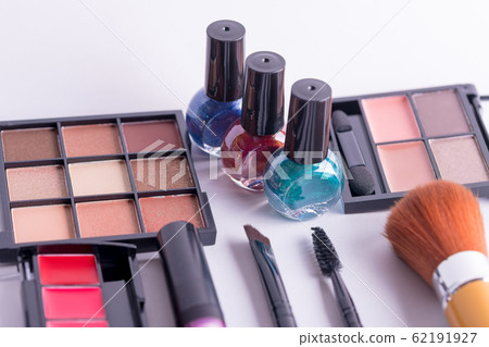 [化妝品修指甲眼影] 62191927