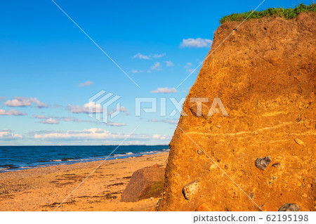 Soil profile on a cliff near Heiligenhafen at the Soil profile on a cliff near Heiligenhafen at the 62195198