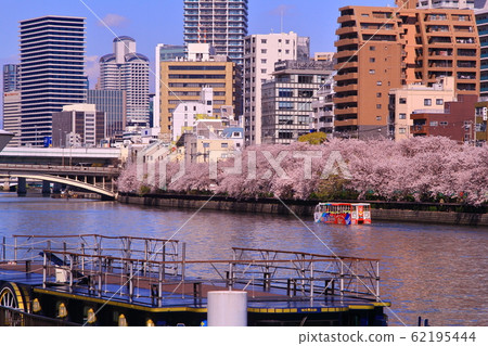 天滿橋（大阪市北北區） 62195444