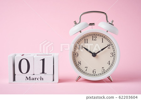 White retro alarm clock with bells and wooden White retro alarm clock with bells and wooden 62203604