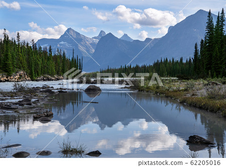 Athabasca River, Jasper National Park, Rocky Athabasca River, Jasper National Park, Rocky 62205016
