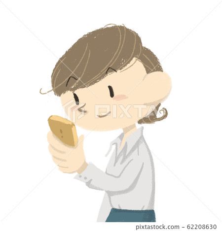 觀看智能手機的婦女 觀看智能手機的婦女 62208630