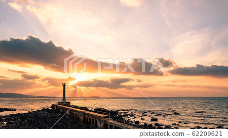 Sezenzaki Lighthouse (Evening view) 62209621