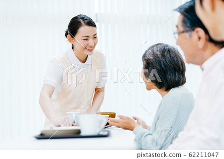 Hospital, nursing care 62211047