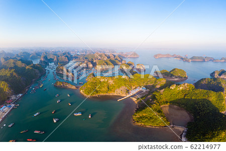 Aerial sunset view of Lan Ha bay and Cat Ba 62214977