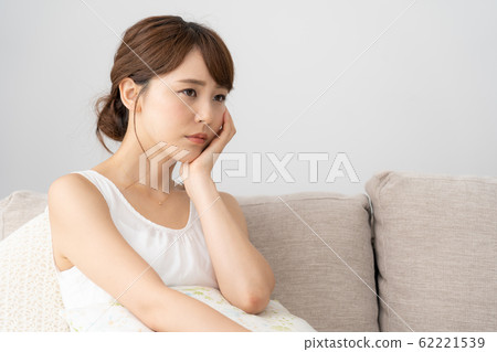 Women white dress 62221539