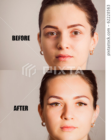 Close up female eyes with fake eyelashes Close up female eyes with fake eyelashes 62228563