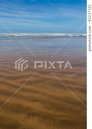 Beach in the north of Essaouira, Morocco Beach in the north of Essaouira, Morocco 62237101