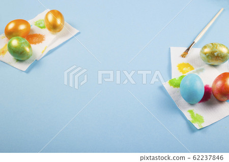 The process of easter egg painting - layout on a The process of easter egg painting - layout on a 62237846