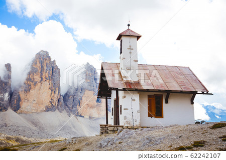 Tre Cime di Lavaredo Tre Cime di Lavaredo 62242107