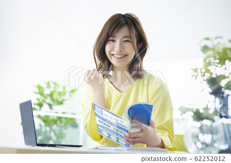 一個學歷的女人 62252012