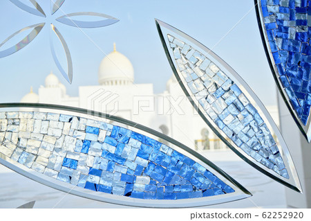 Sheikh Zayed Grand Mosque Stained Glass (UAE) 62252920