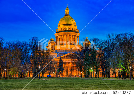 Saint Isaac's Cathedral- greatest architectural 62253277