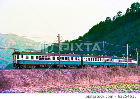 河梯田火車 62254613