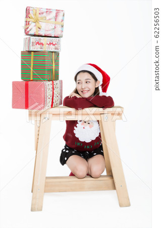 So many christmas gifts! So many christmas gifts! 62256503