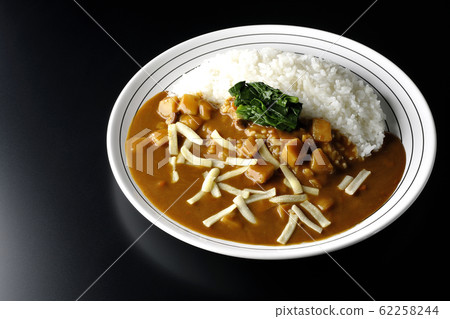Spinach cheese curry 62258244