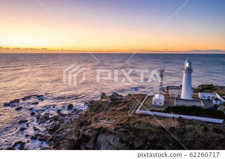 犬吠崎的黎明燈塔（千葉縣銚子市） 62260717