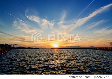 Dusk of Lake Biwa 62261736