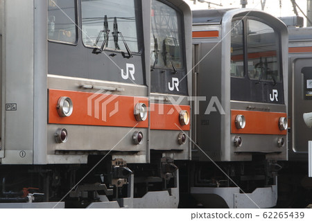 夏季和清晨在東-澤火車病房 夏季和清晨在東-澤火車病房 62265439