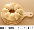 Homemade bread 62280128