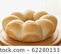 Homemade bread 62280133