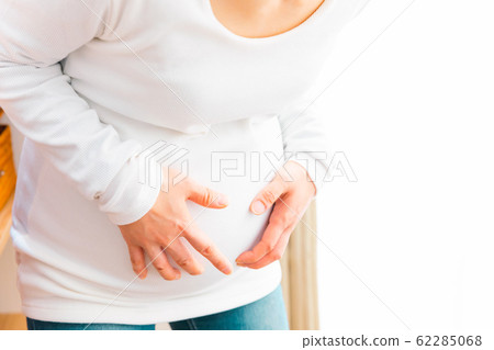Pregnant woman with a stomach 62285068