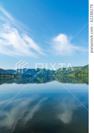 Lake nature landscape 62286279